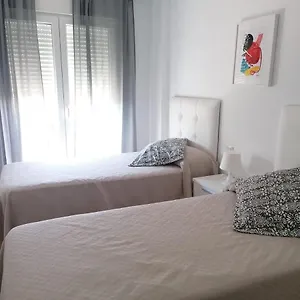 Agradable Con Piscina Сasa de vacaciones